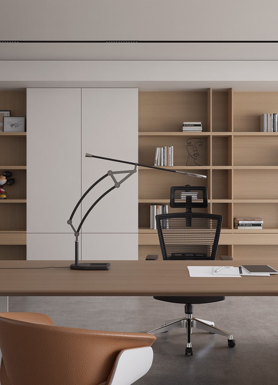 Adjustable Articulated Task Lamp
