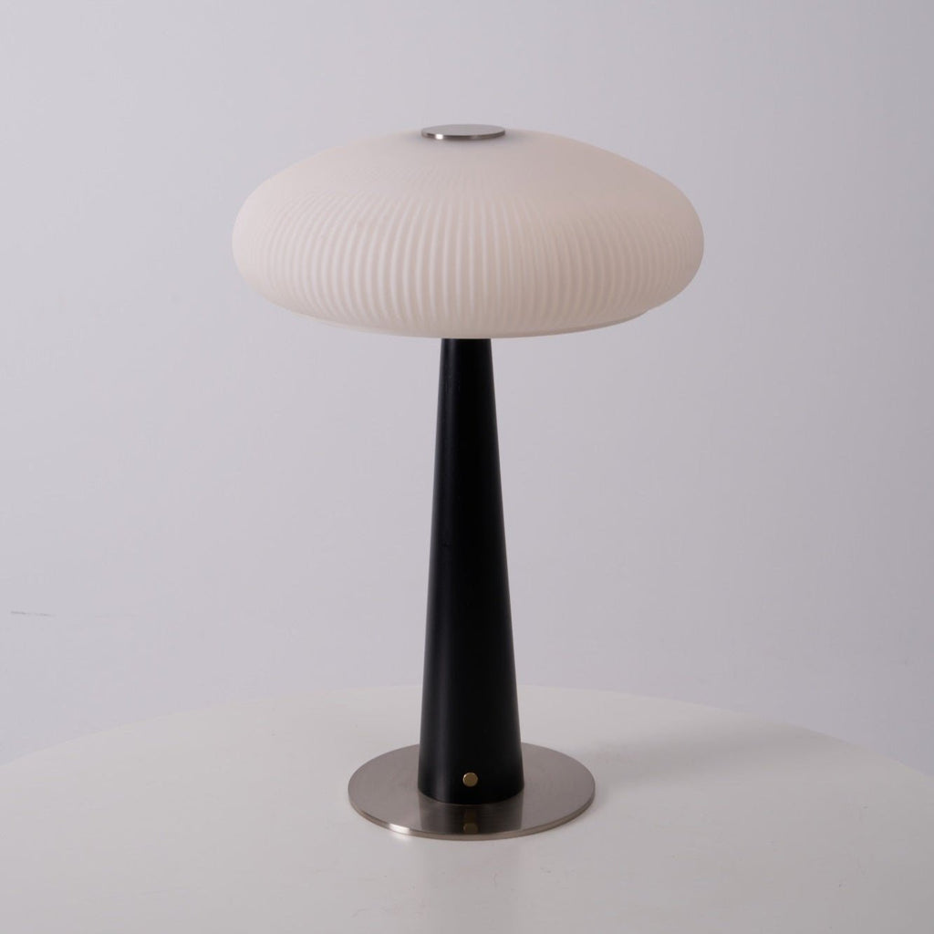 Aeruno Table Lamp