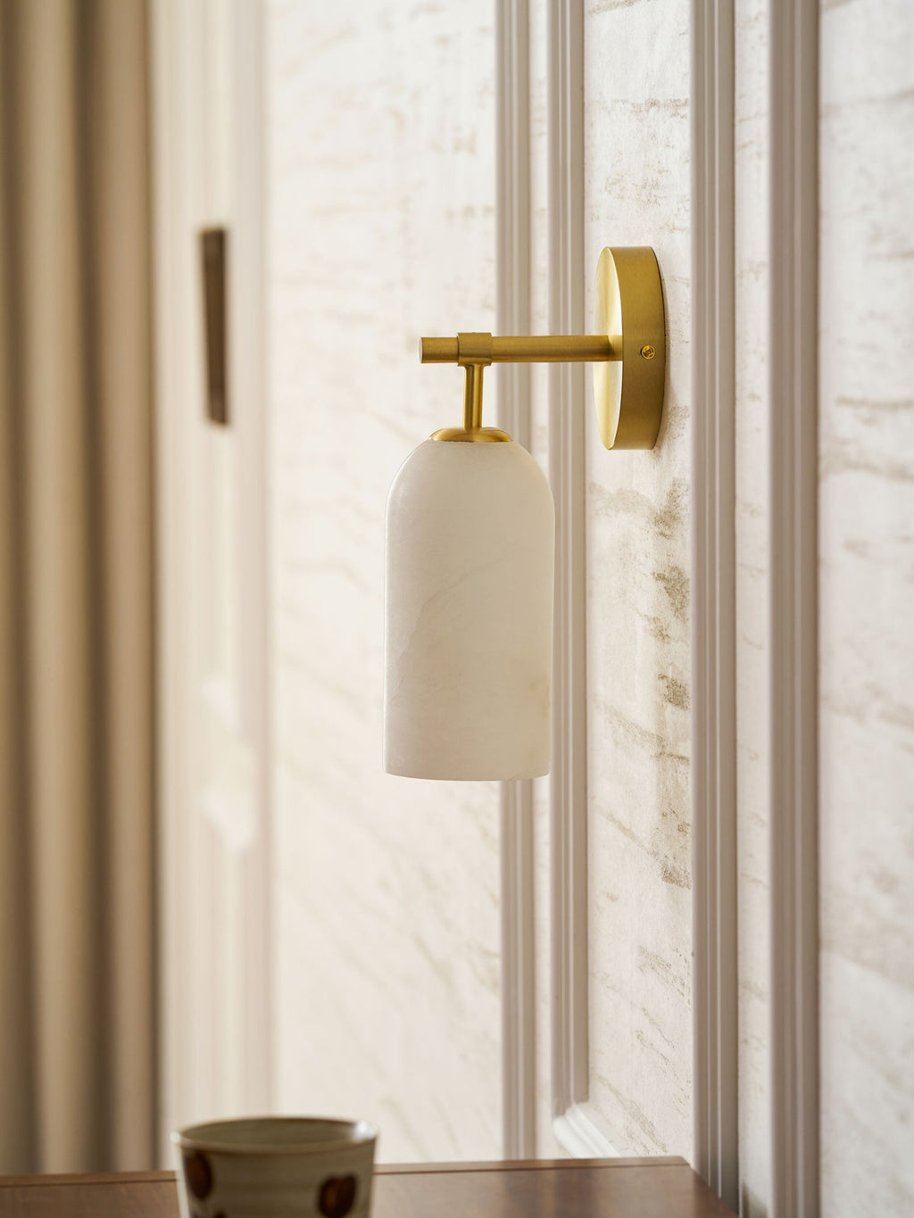 Alabaster Pillar Alabaster Wall Sconce