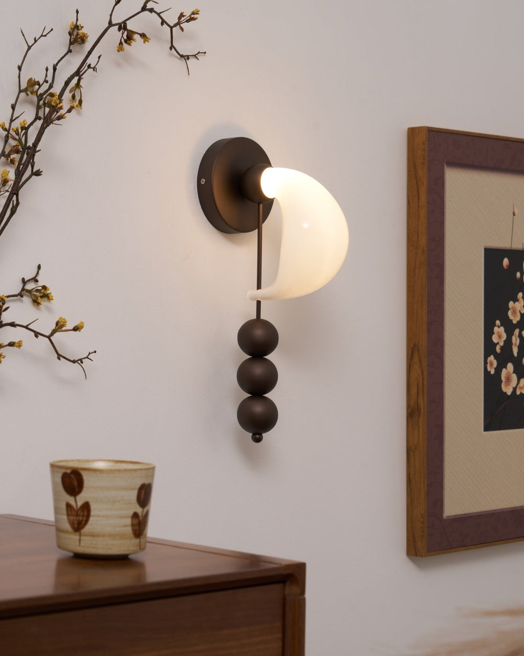 Alabris Wall Light