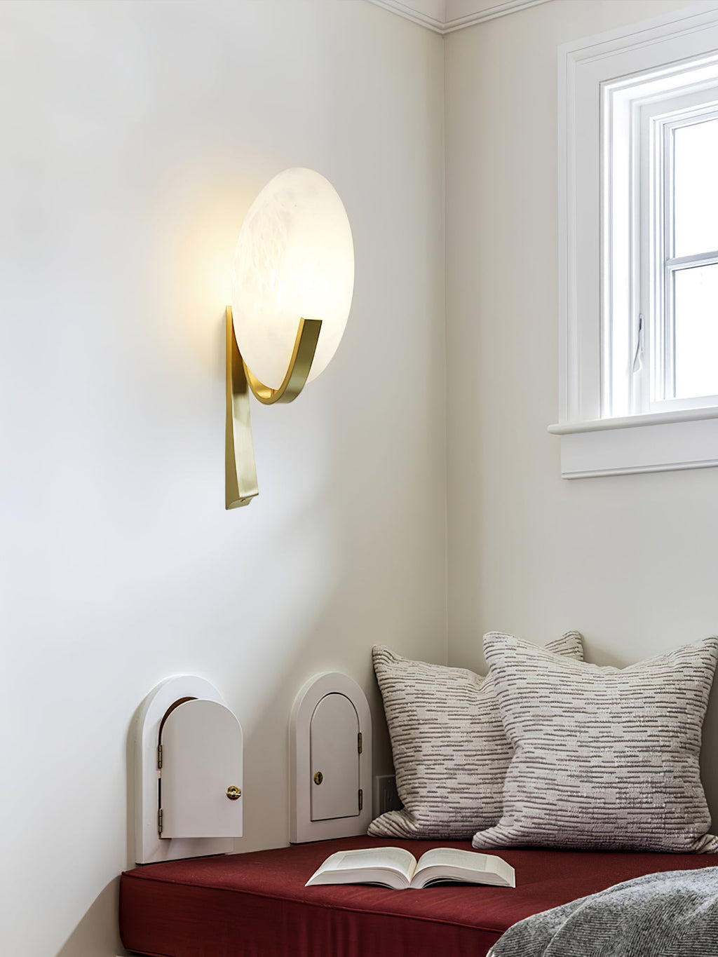 Alice Alabaster Plug - in Wall Lamp