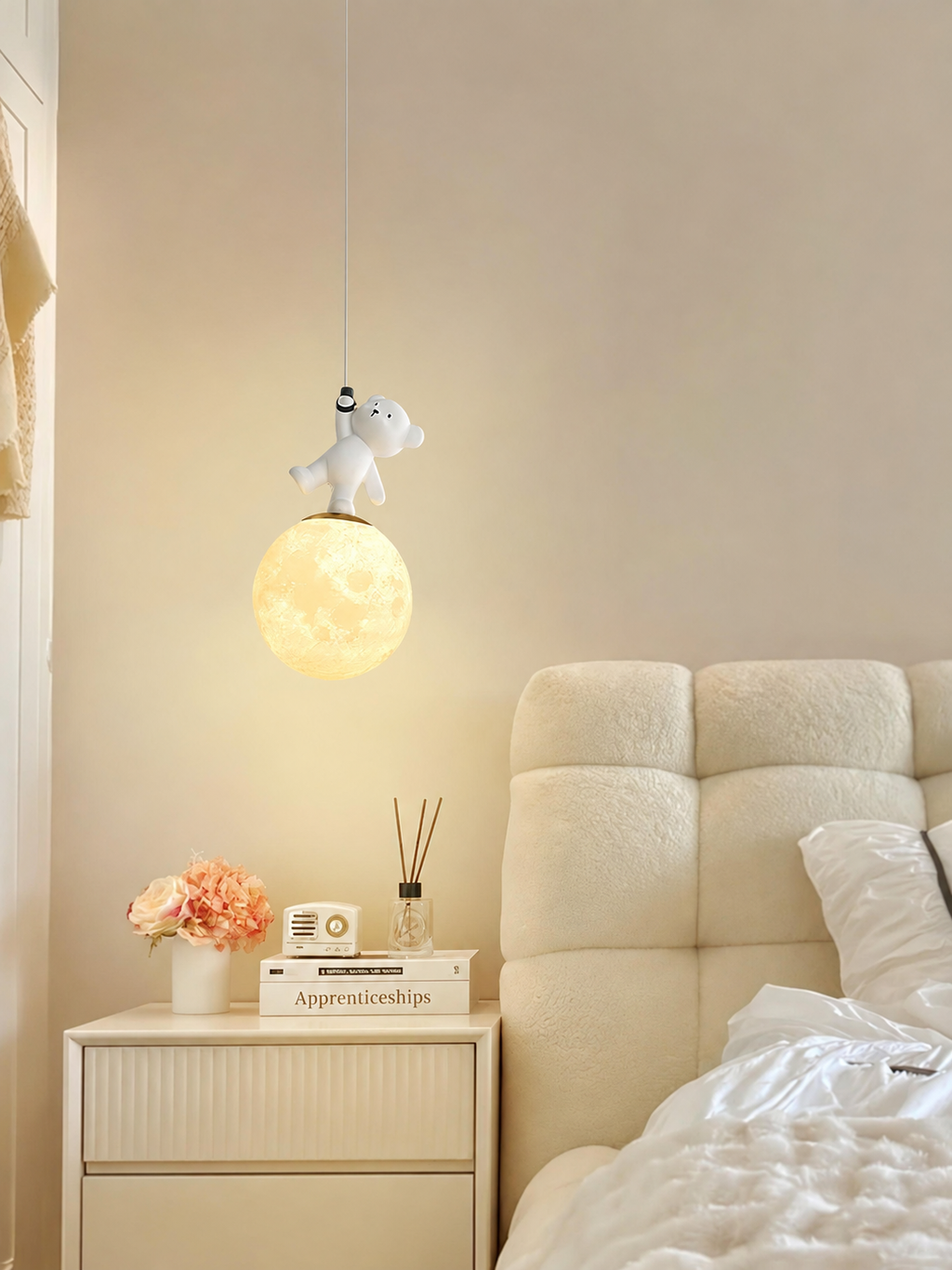 Animal And Moon Pendant Light