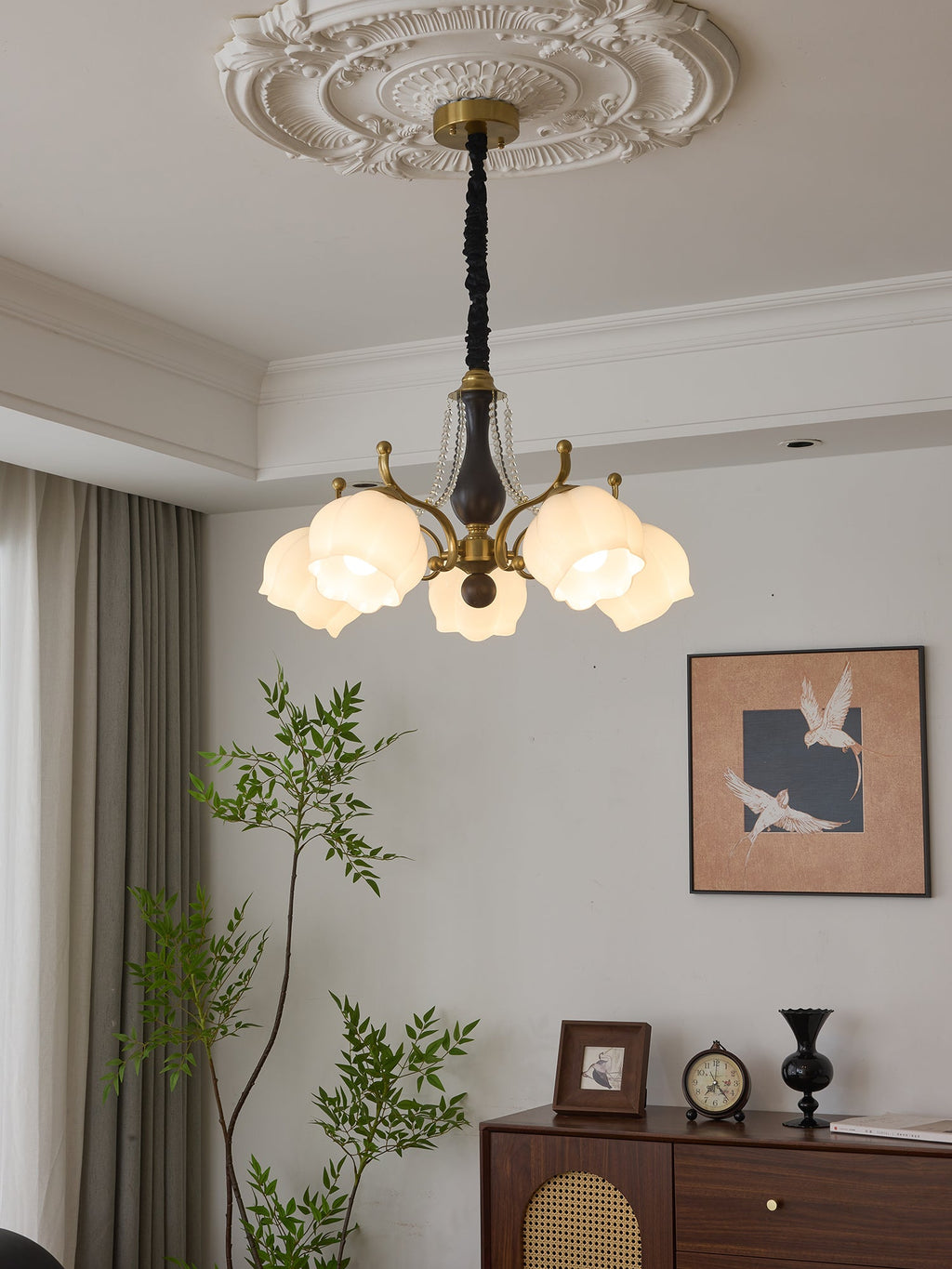Antonia Chandelier