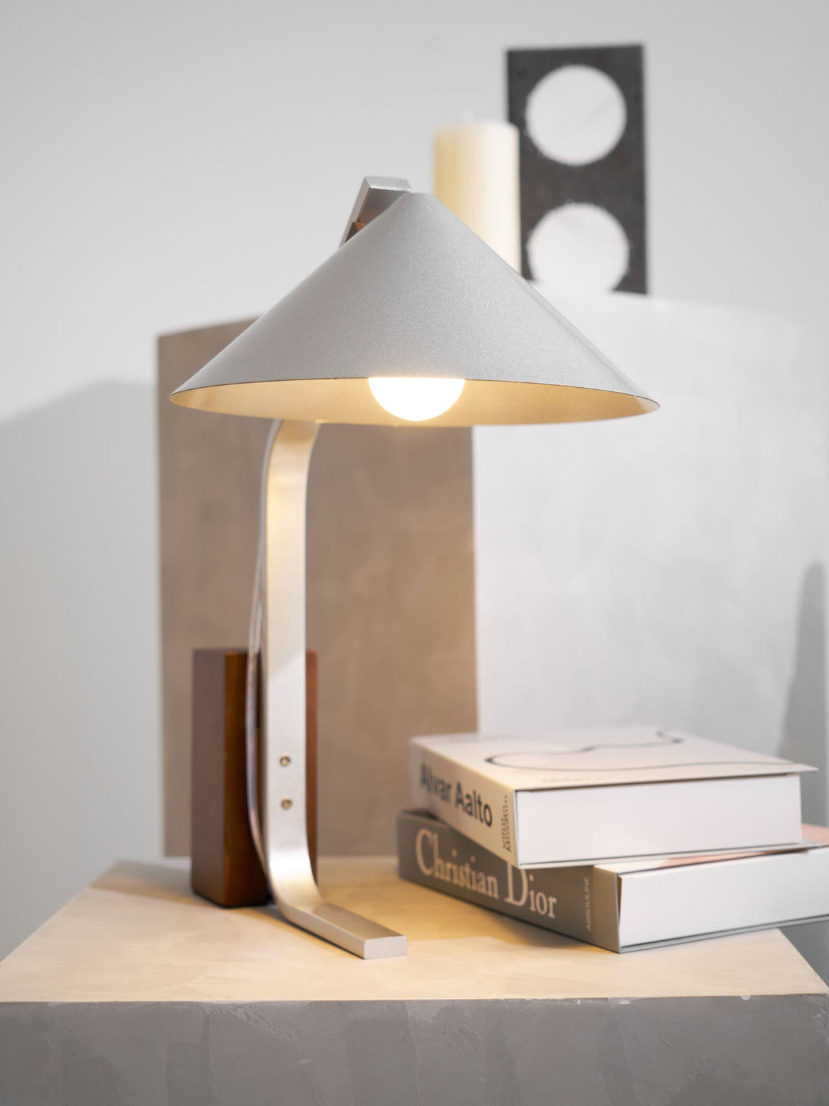 Arclune Desk Lamp