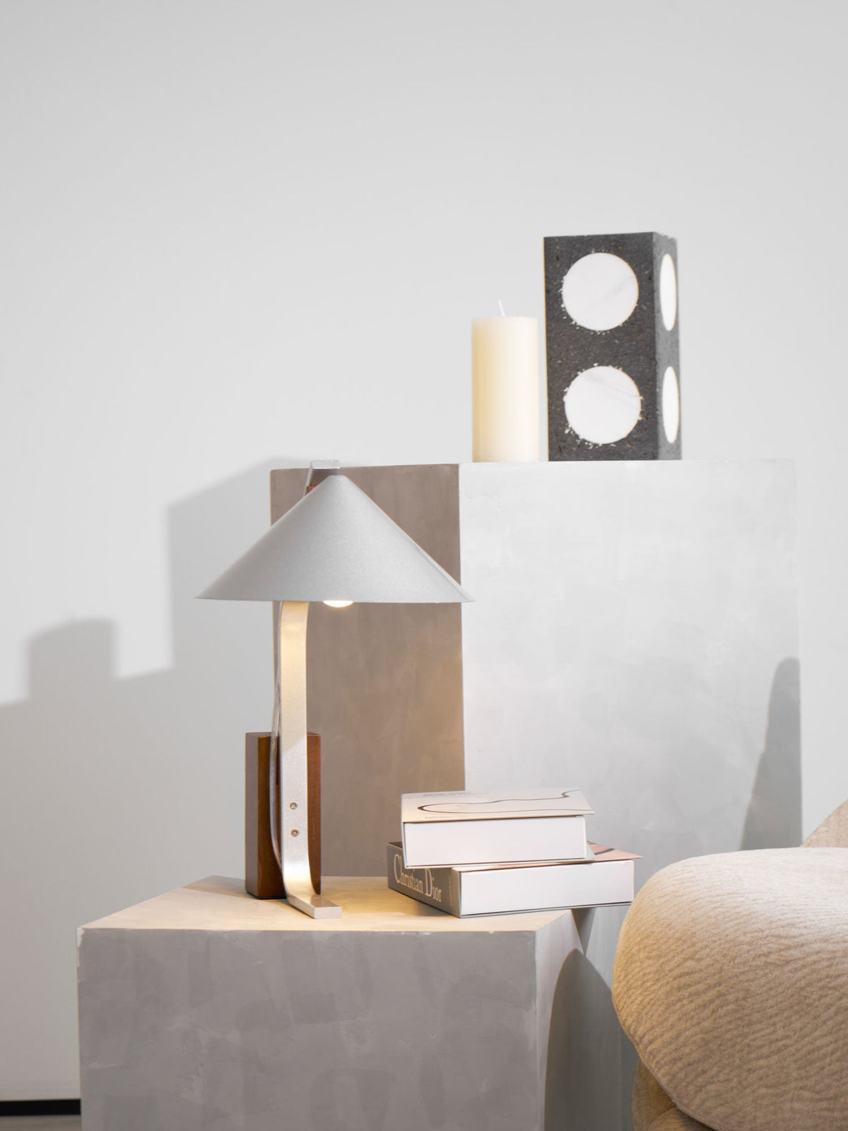 Arclune Desk Lamp