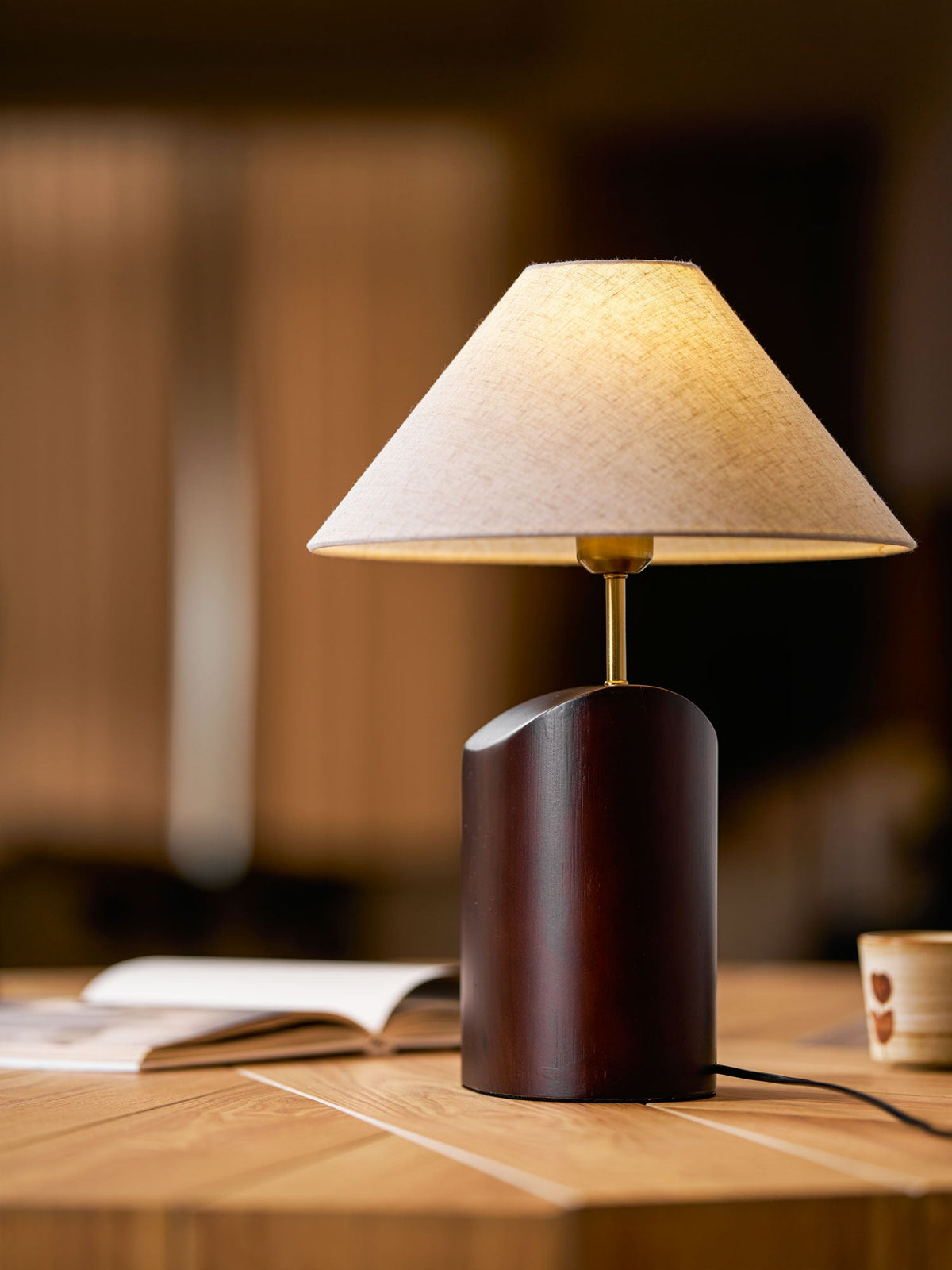 Arden Curve Table Lamp