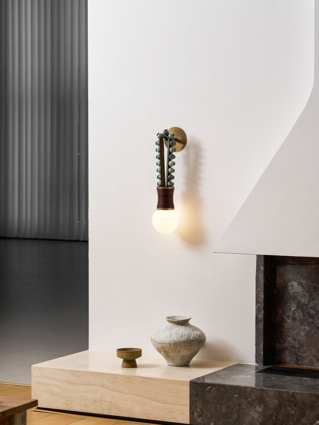 Ardora Wall Lamp