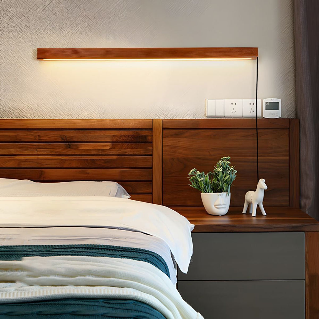 Arlo Linear Wood Plug - in Wall Light