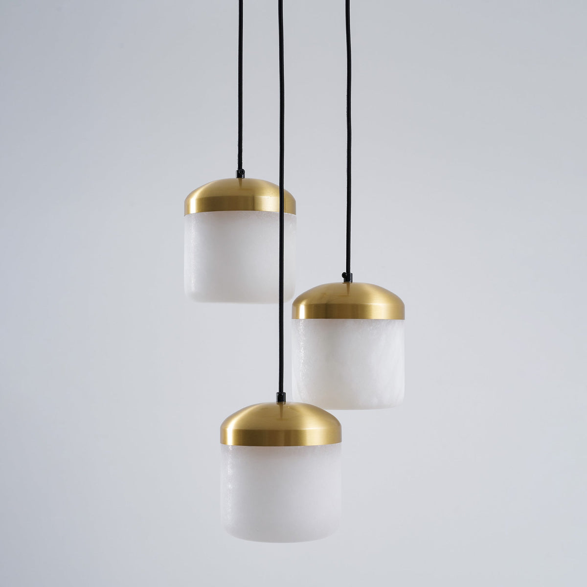 Asta Alabaster Pendant Light