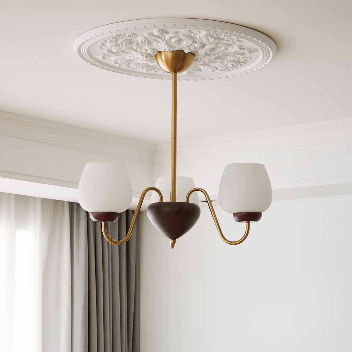 Aurorium Chandelier