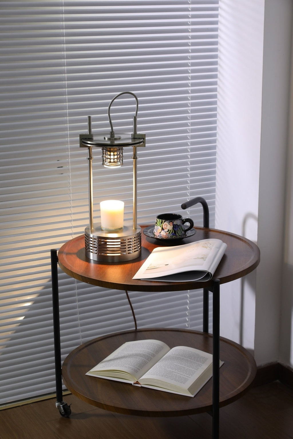 Aurosteel Aroma Table Lamp
