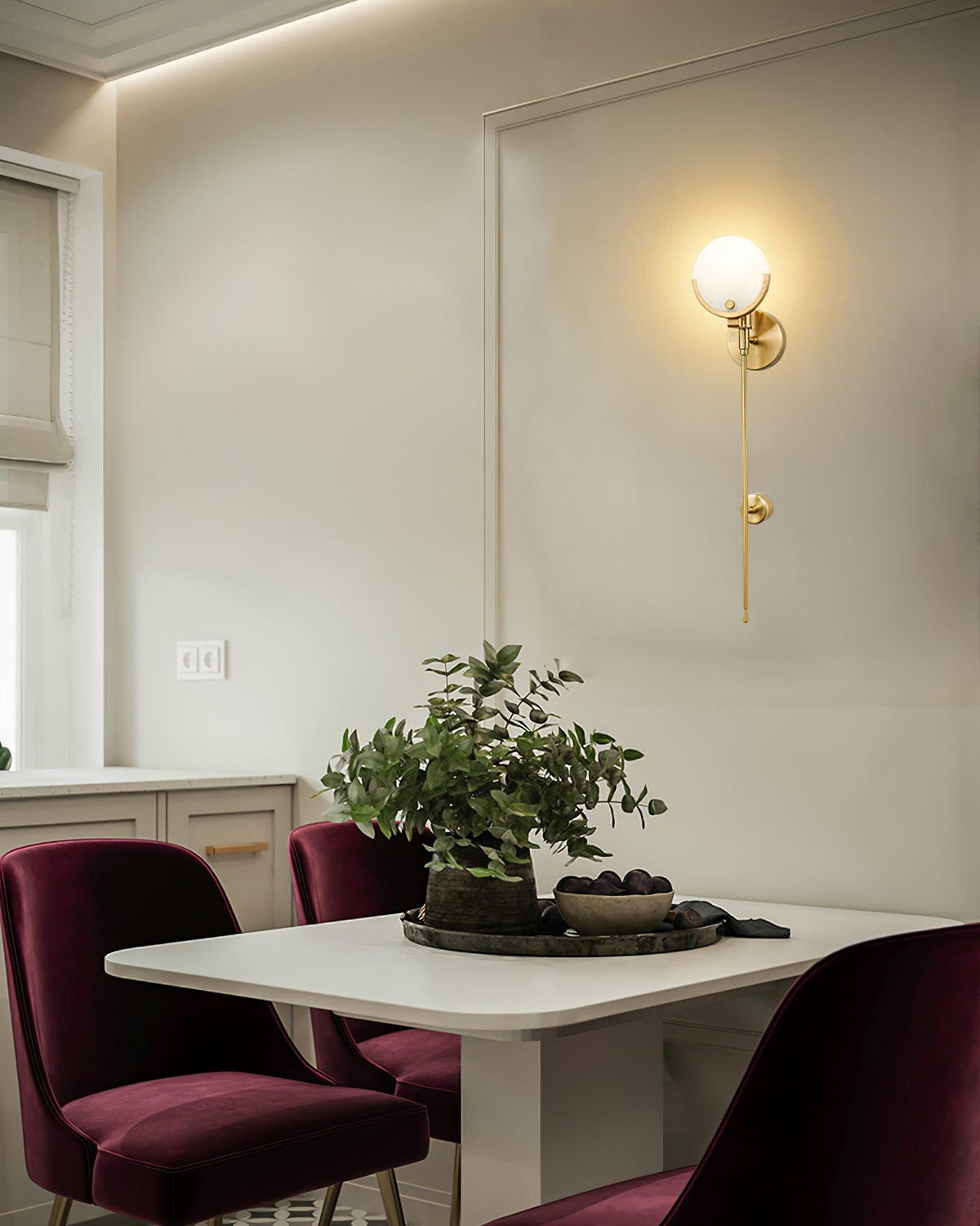 Ava Brass Wall Lamp