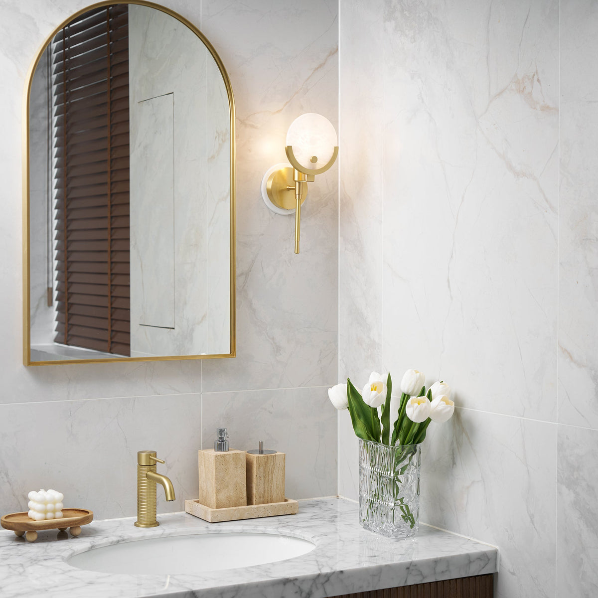 Ava Brass Wall Lamp