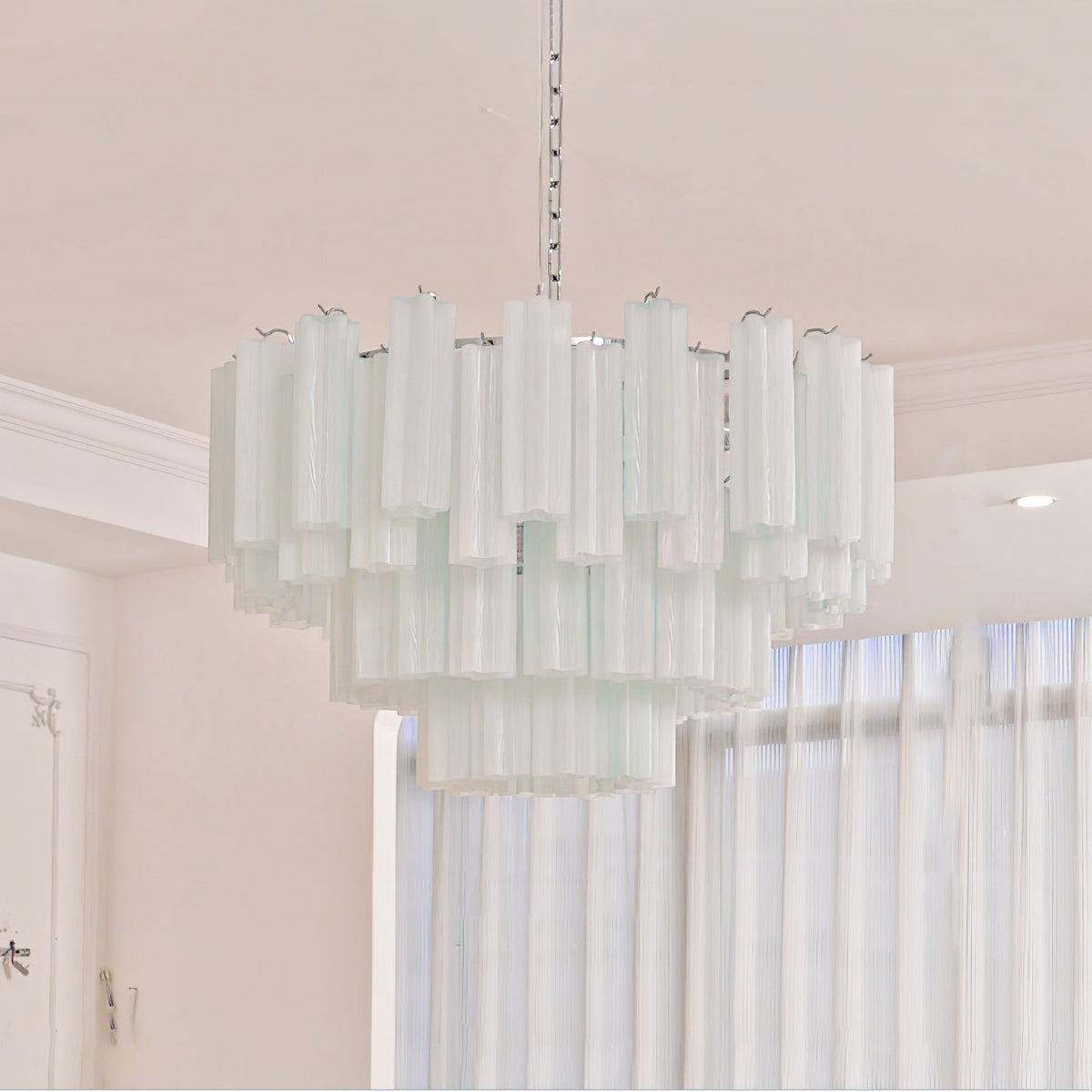 Aveline Glass Chandelier