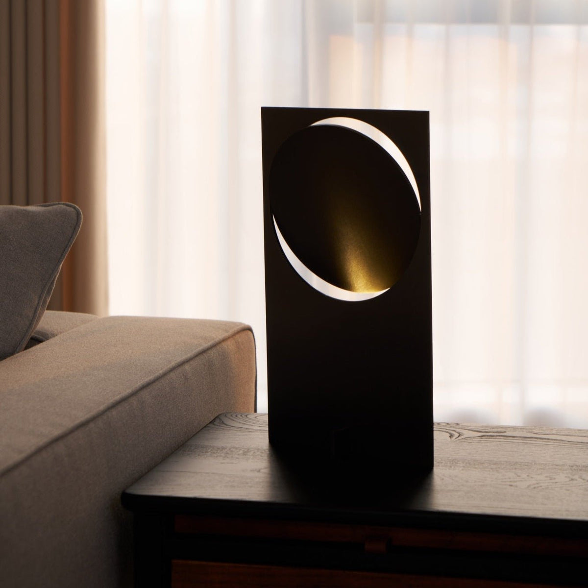 OBJ - 01 Table Lamp