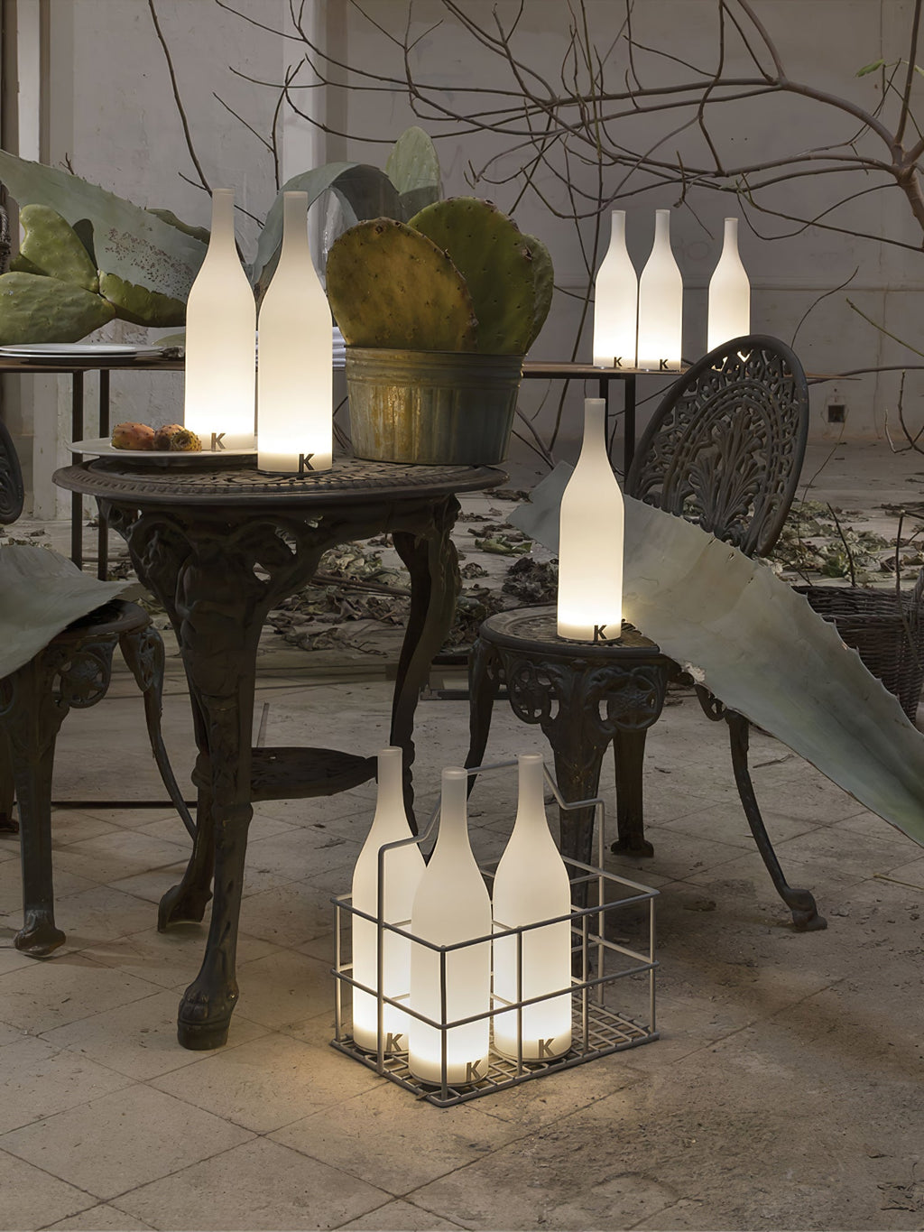 Bacco Built - in Battery Table Lamp