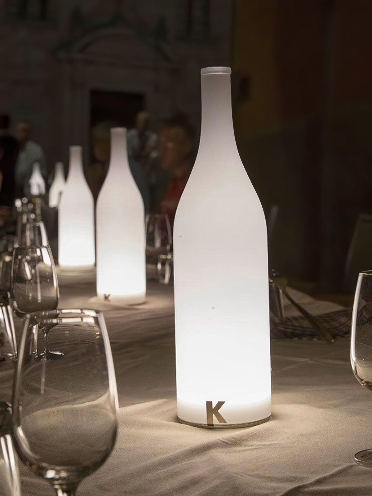 Bacco Built - in Battery Table Lamp