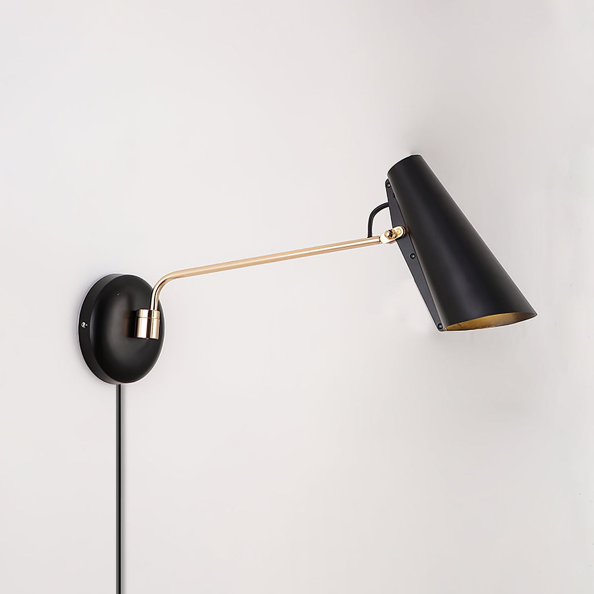 Birdy Plug - in Wall Lamp