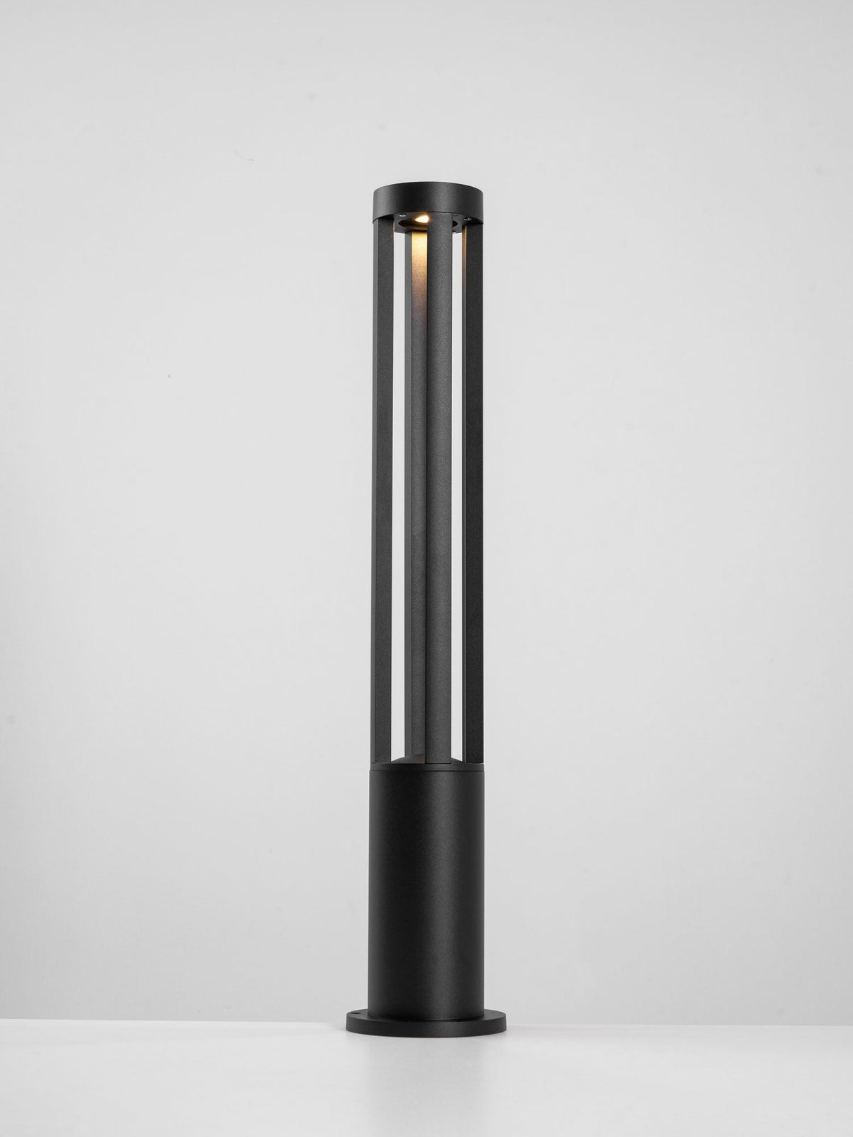 Black Cylindrical Garden Outdoor Light