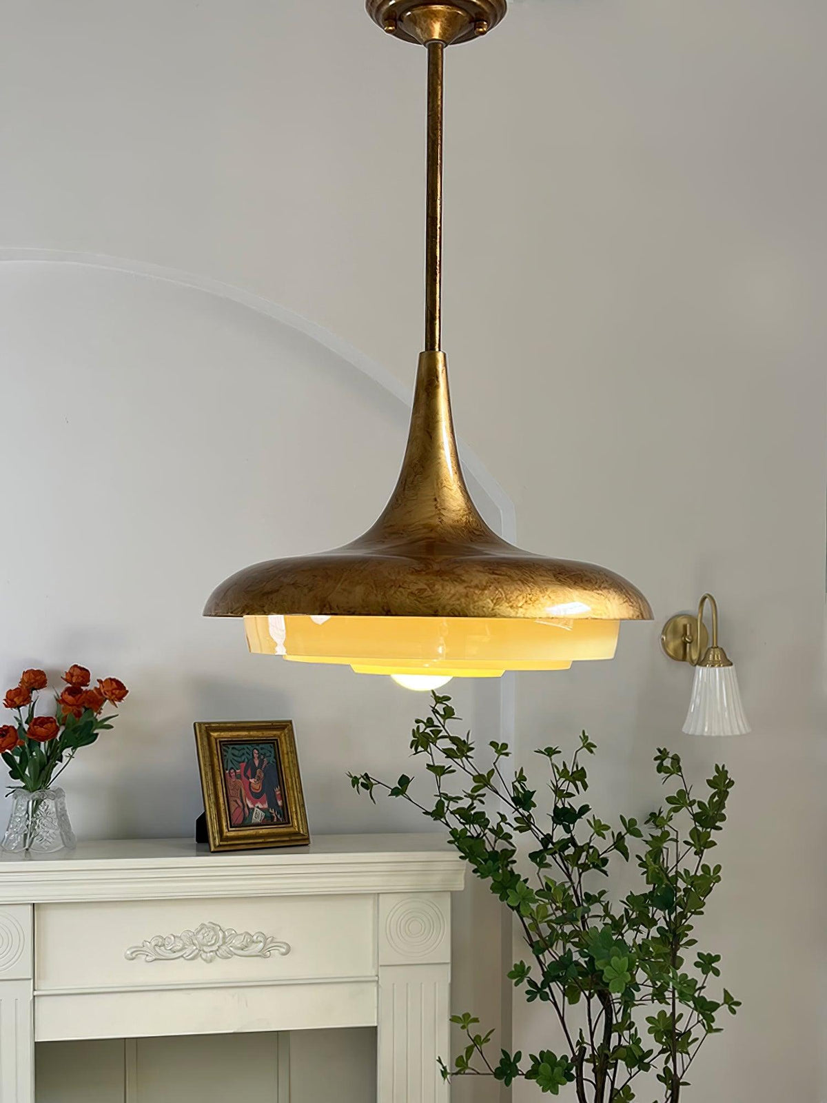 Calyx Pendant Light