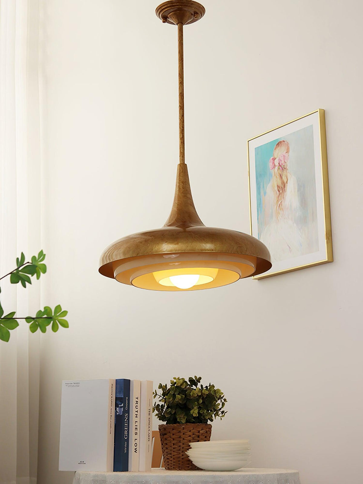 Calyx Pendant Light