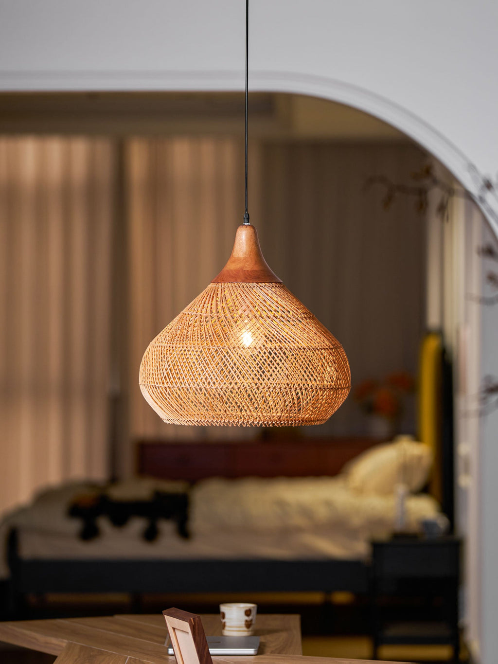 Braided Rattan Pendant Lamp