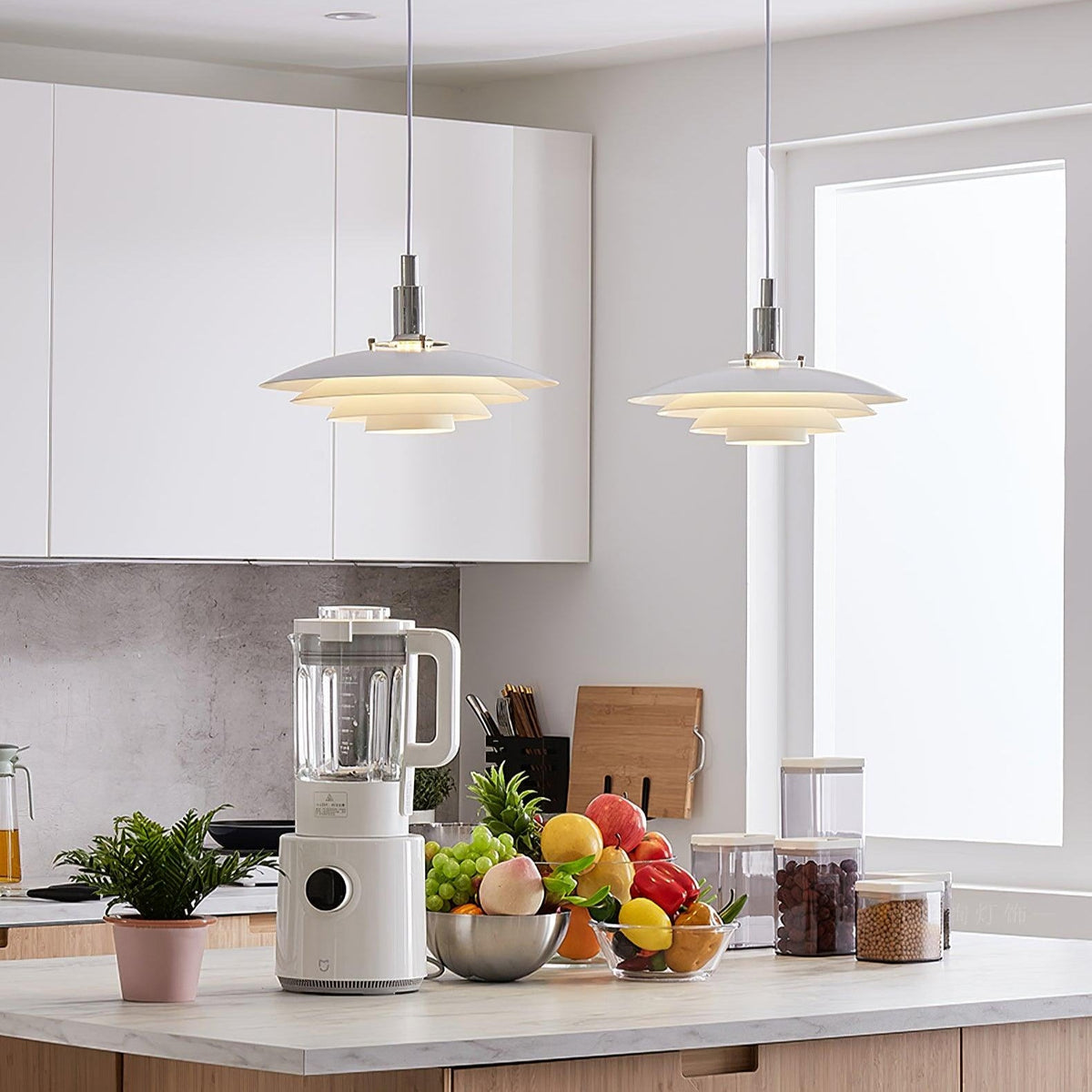 Bretagne Pendant Light
