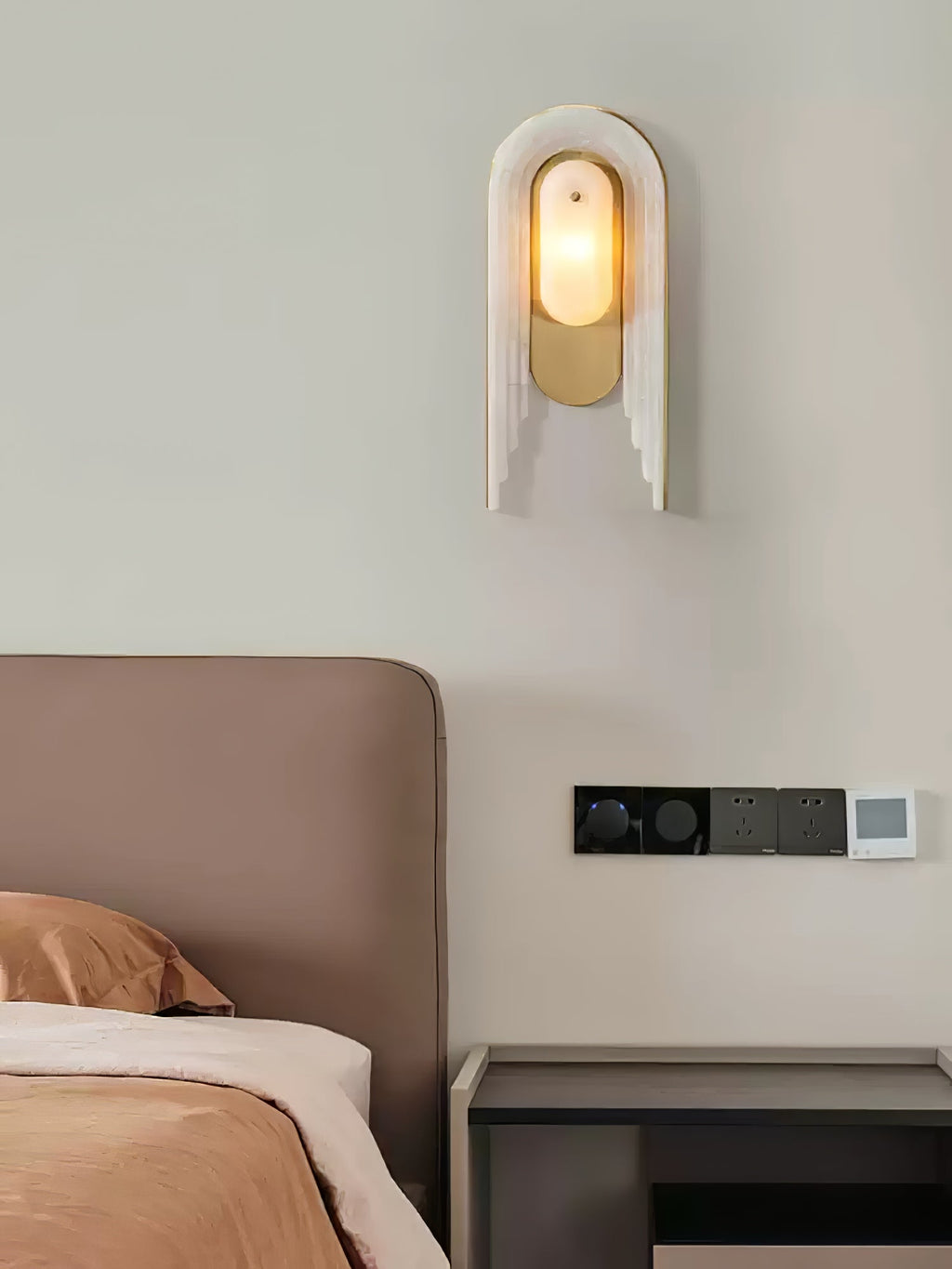 Cascada Wall Sconce