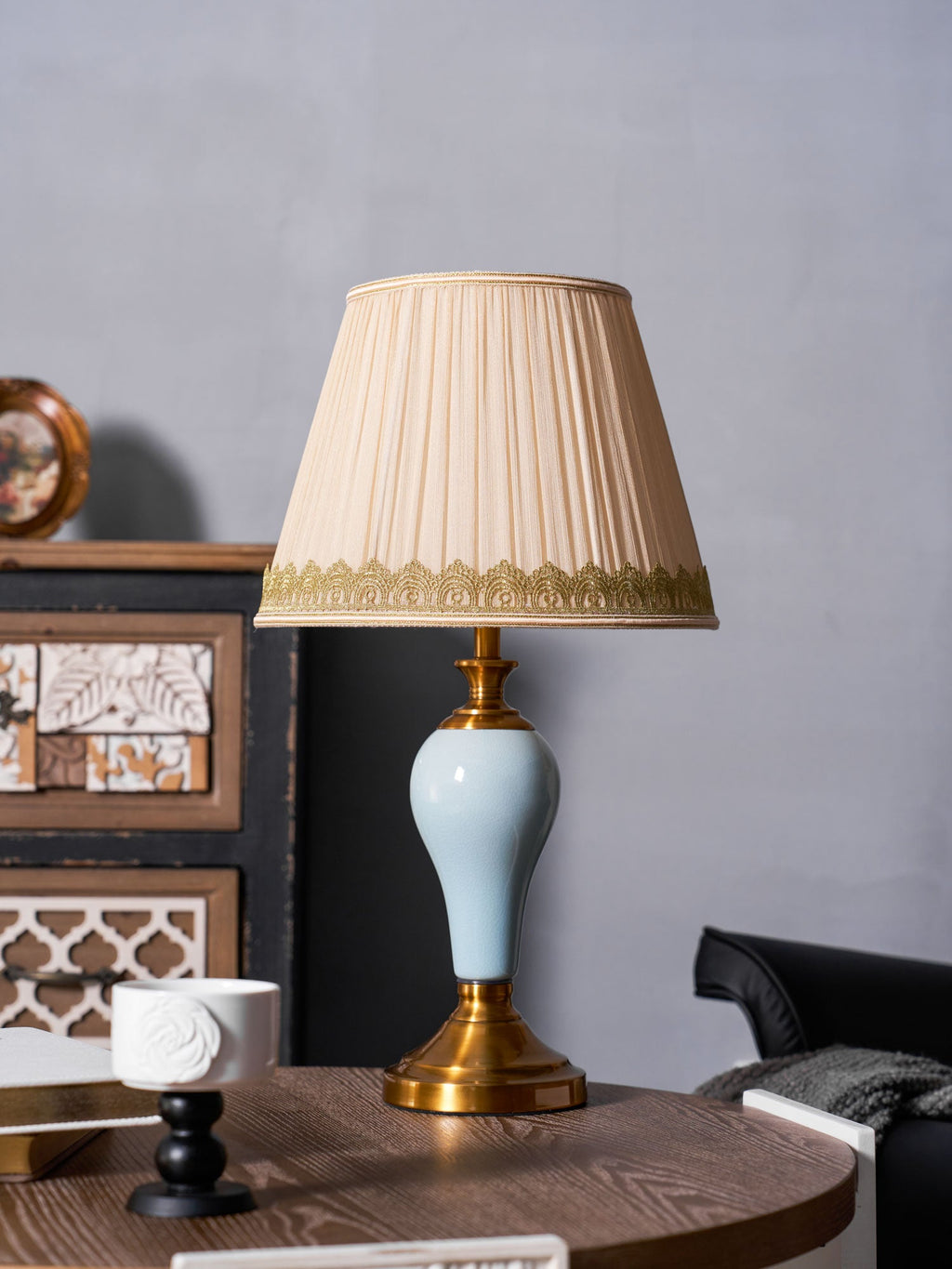 Chaslyn Desk Lamp