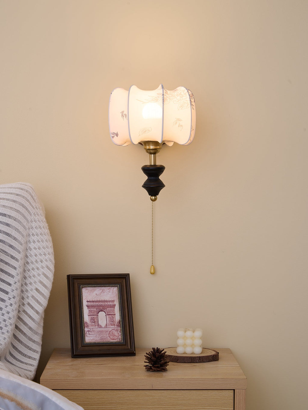 Clarendon Wall Lamp