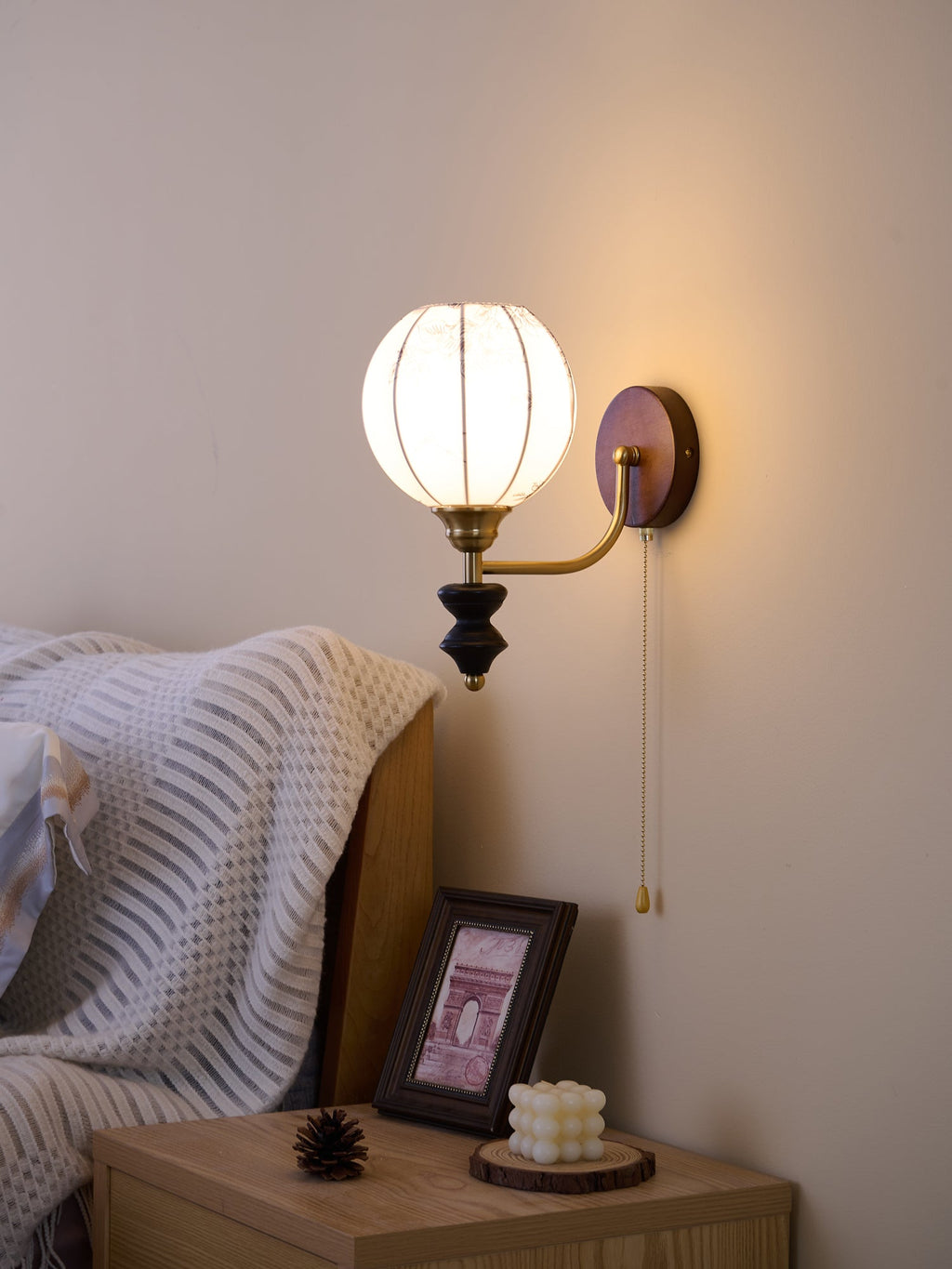 Clarendon Wall Lamp