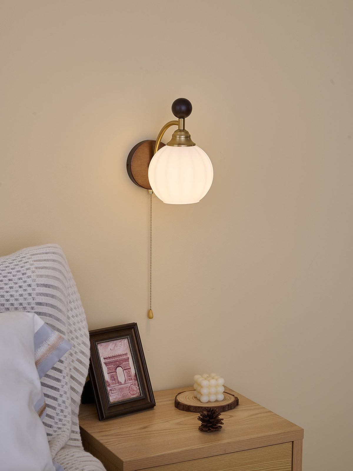 Clarendon Wall Lamp