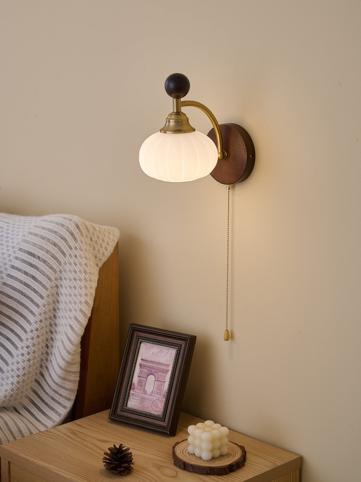 Clarendon Wall Lamp