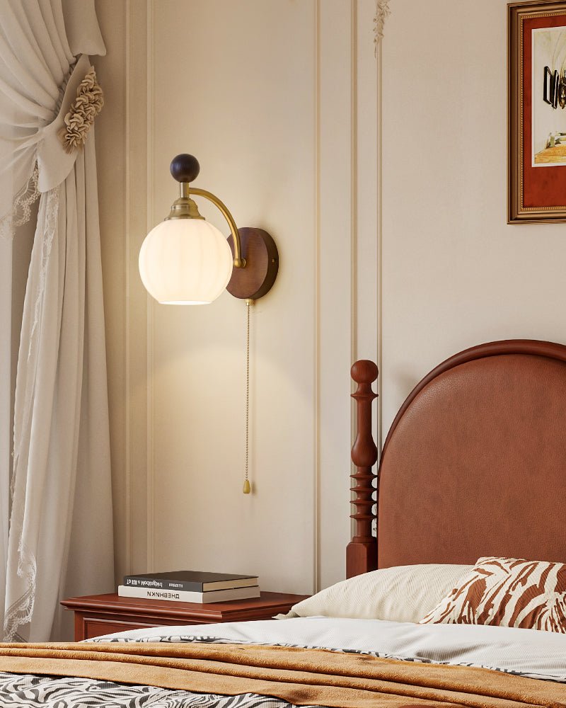 Clarendon Wall Lamp
