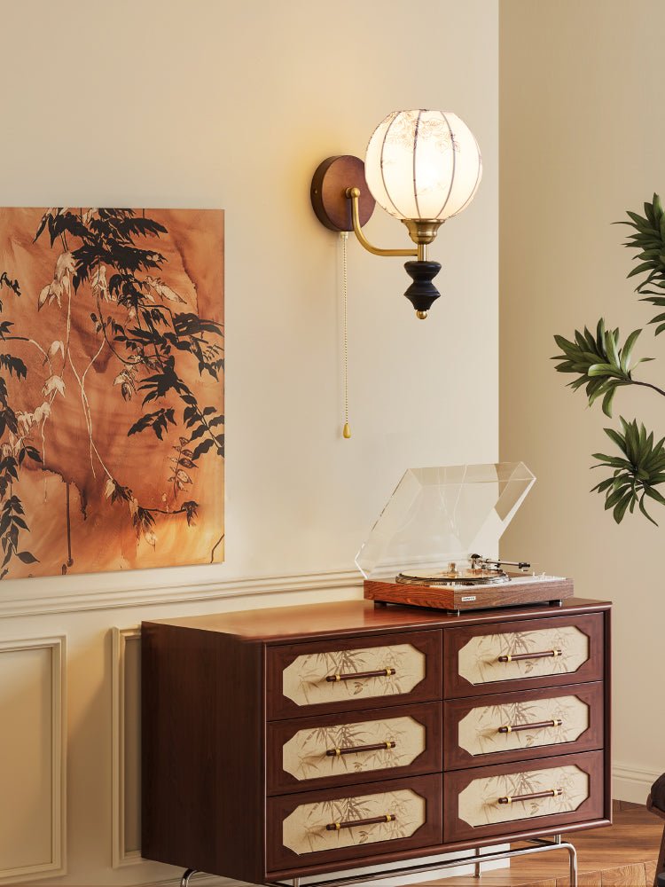 Clarendon Wall Lamp