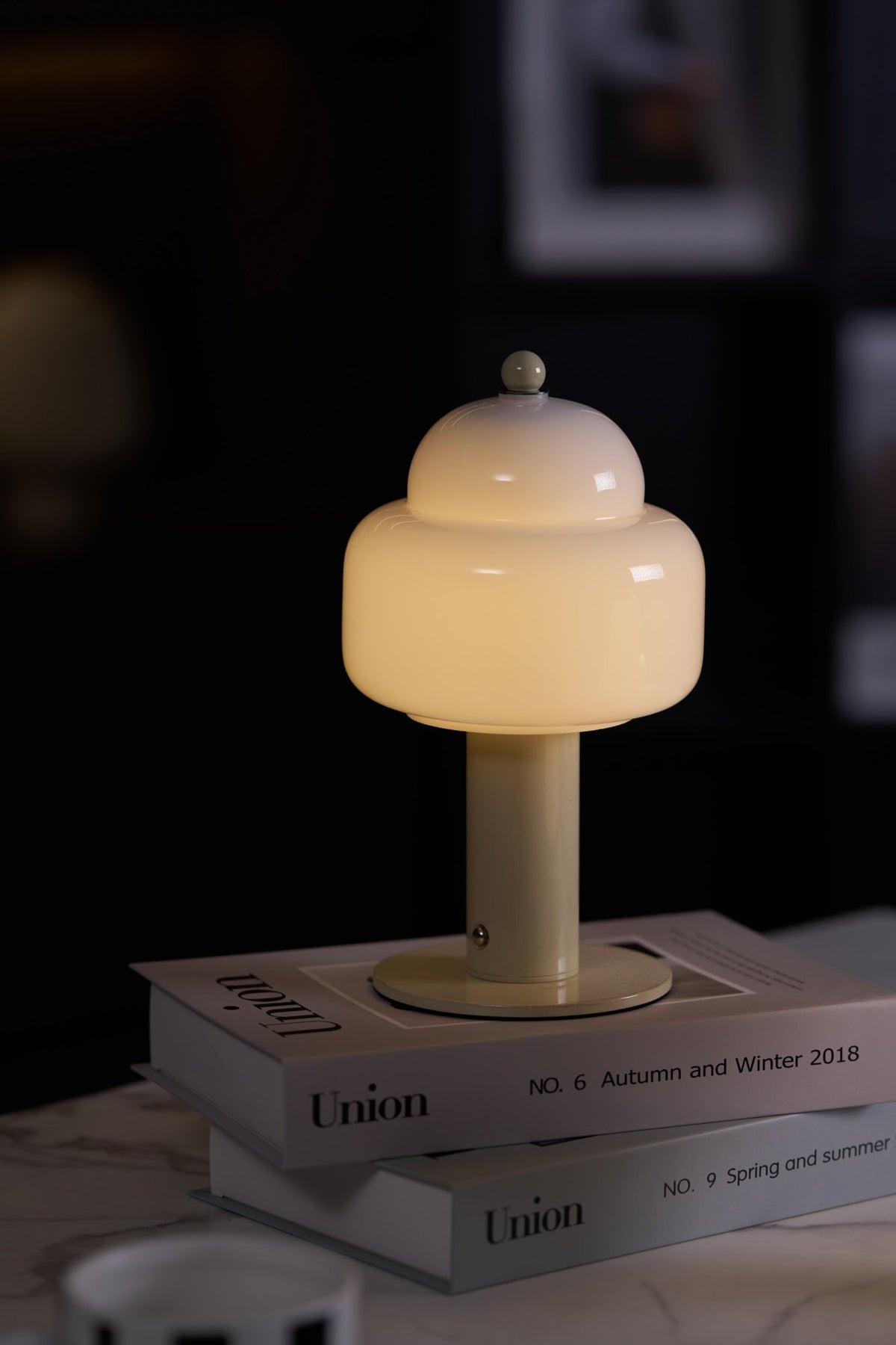 Cloud Dome Table Lamp