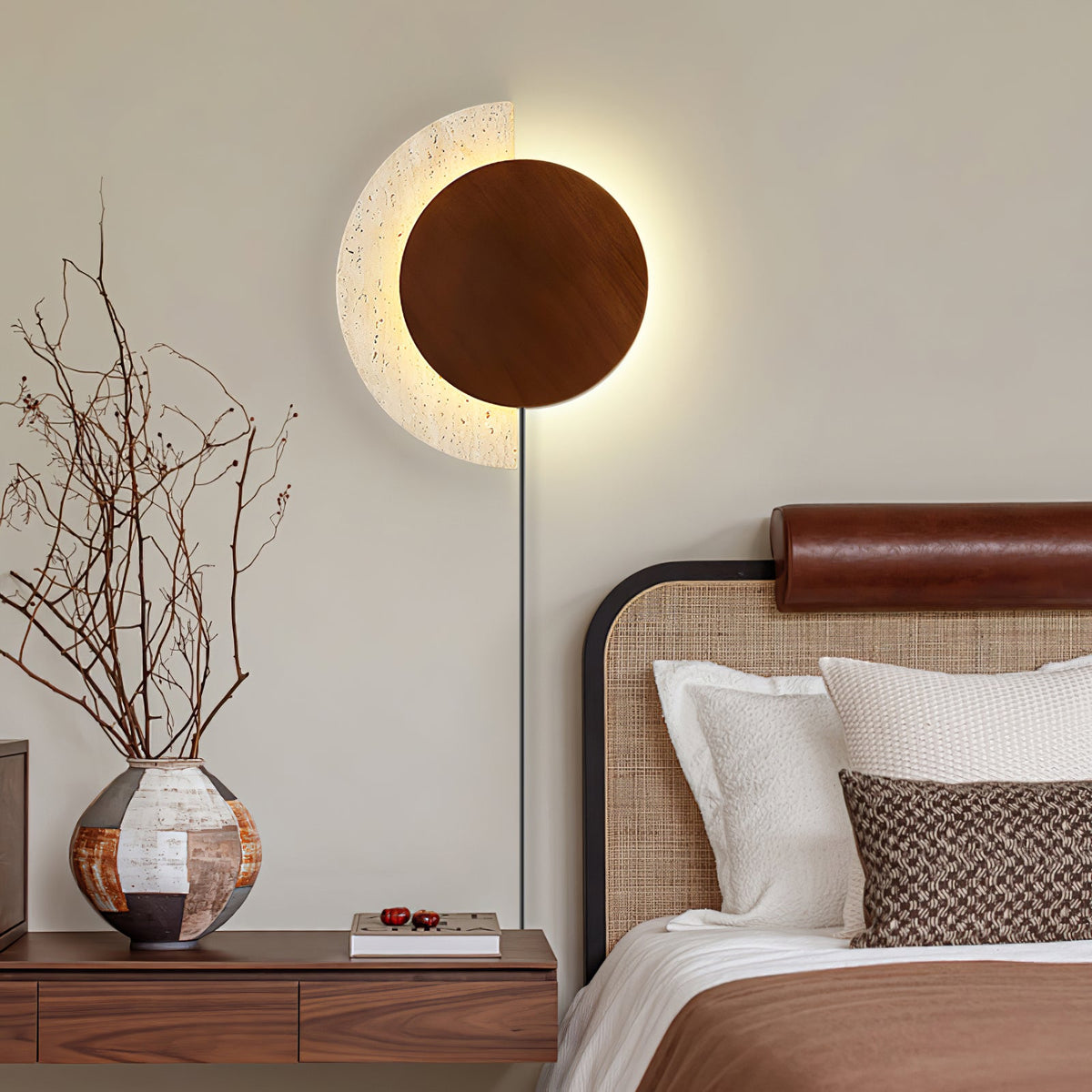 Crescent Halo Plug - in Wall Sconce