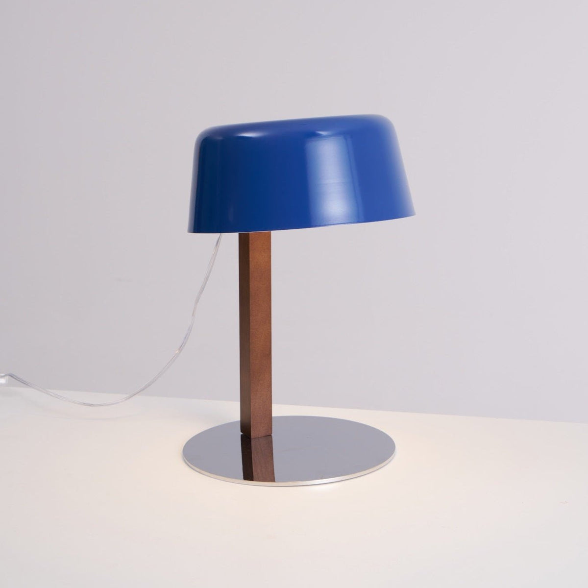 Dario Tilted Table Lamp