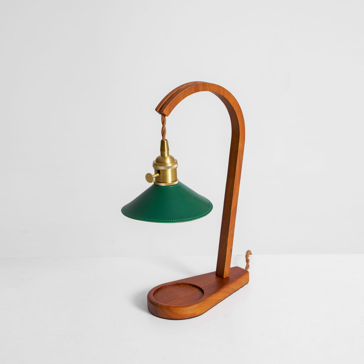 Diosa Table Lamp