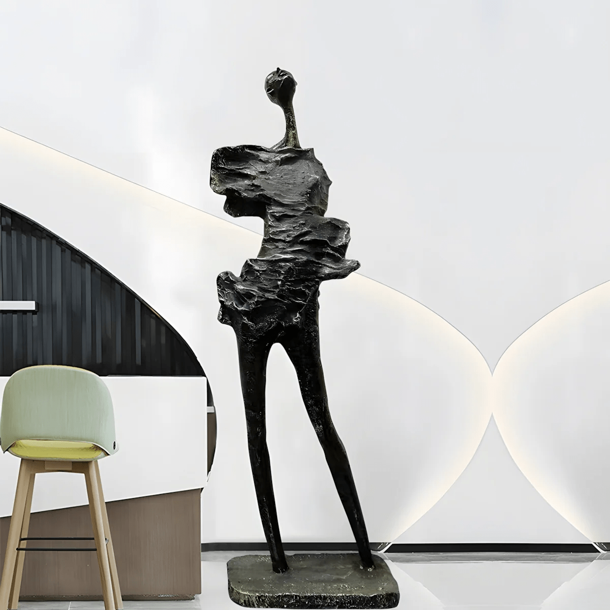 Dravik Sculpture Floor Ornaments