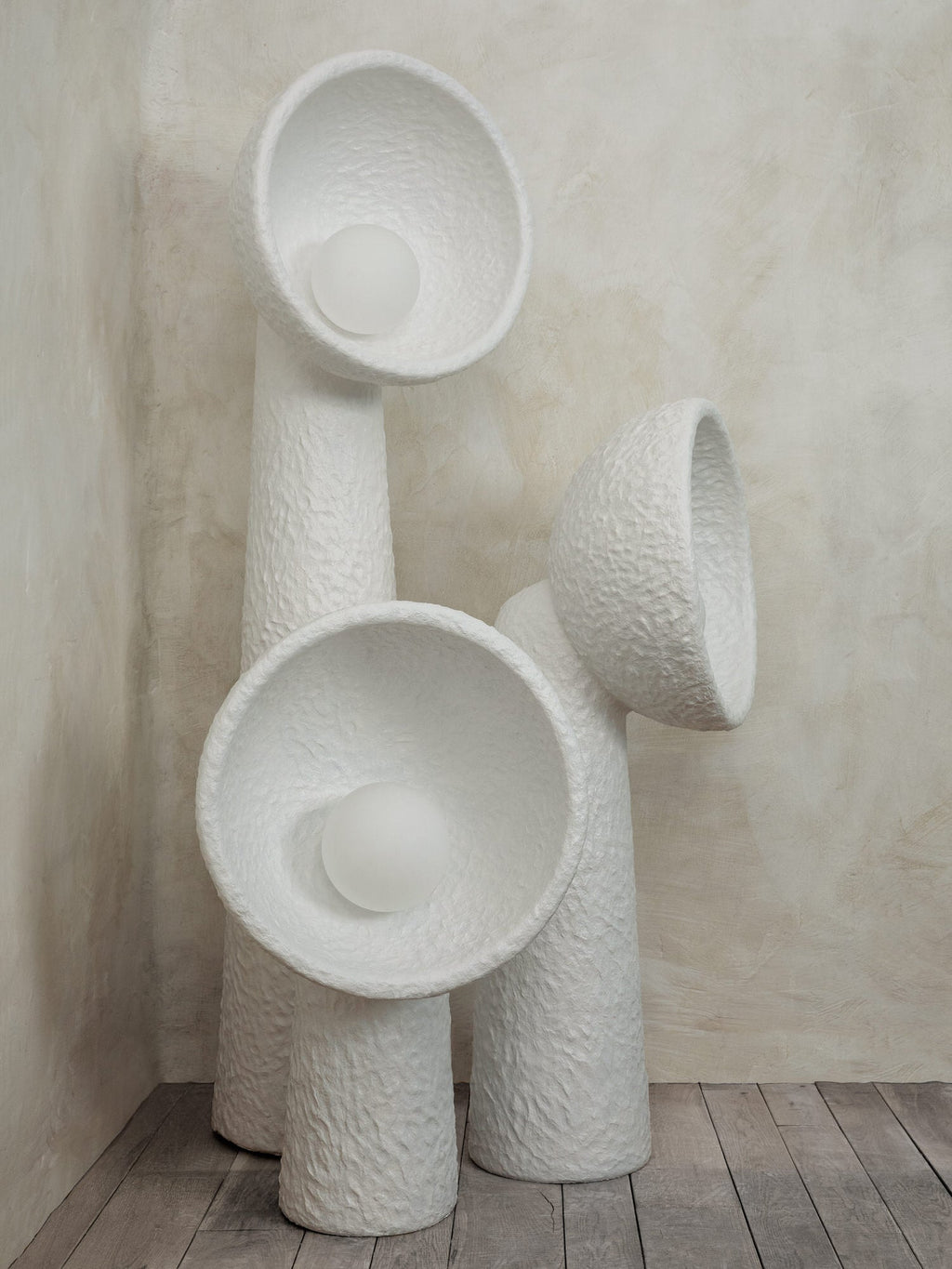 Echo Sculptural Floor Lamp