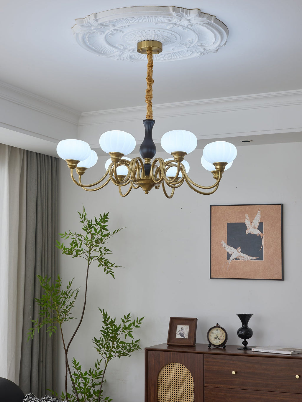 Elaris Chandelier