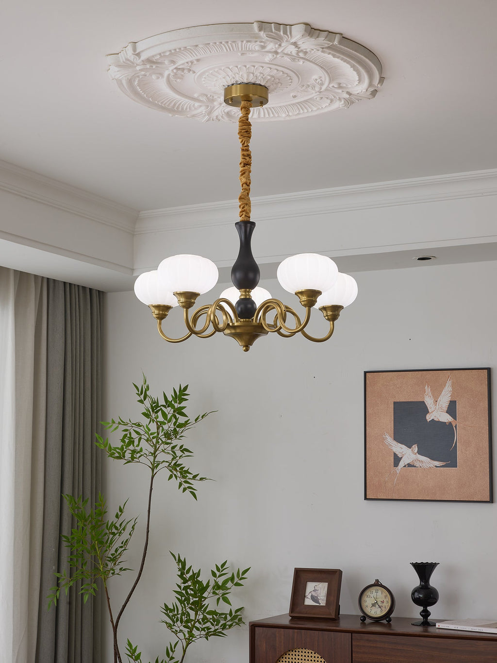 Elaris Chandelier