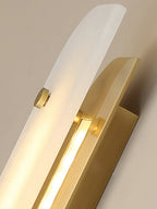 Elaris Wall Lamp