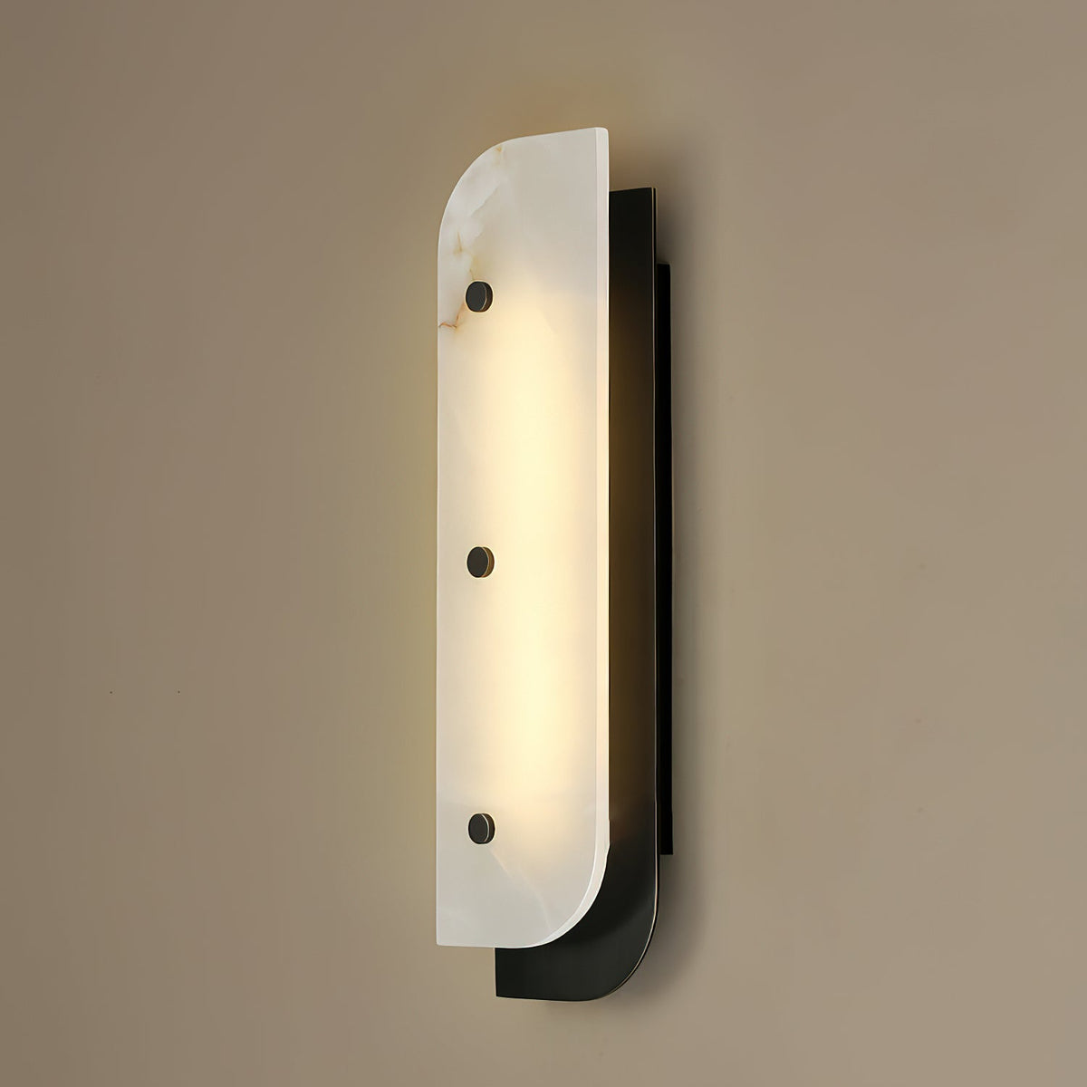 Elaris Wall Lamp