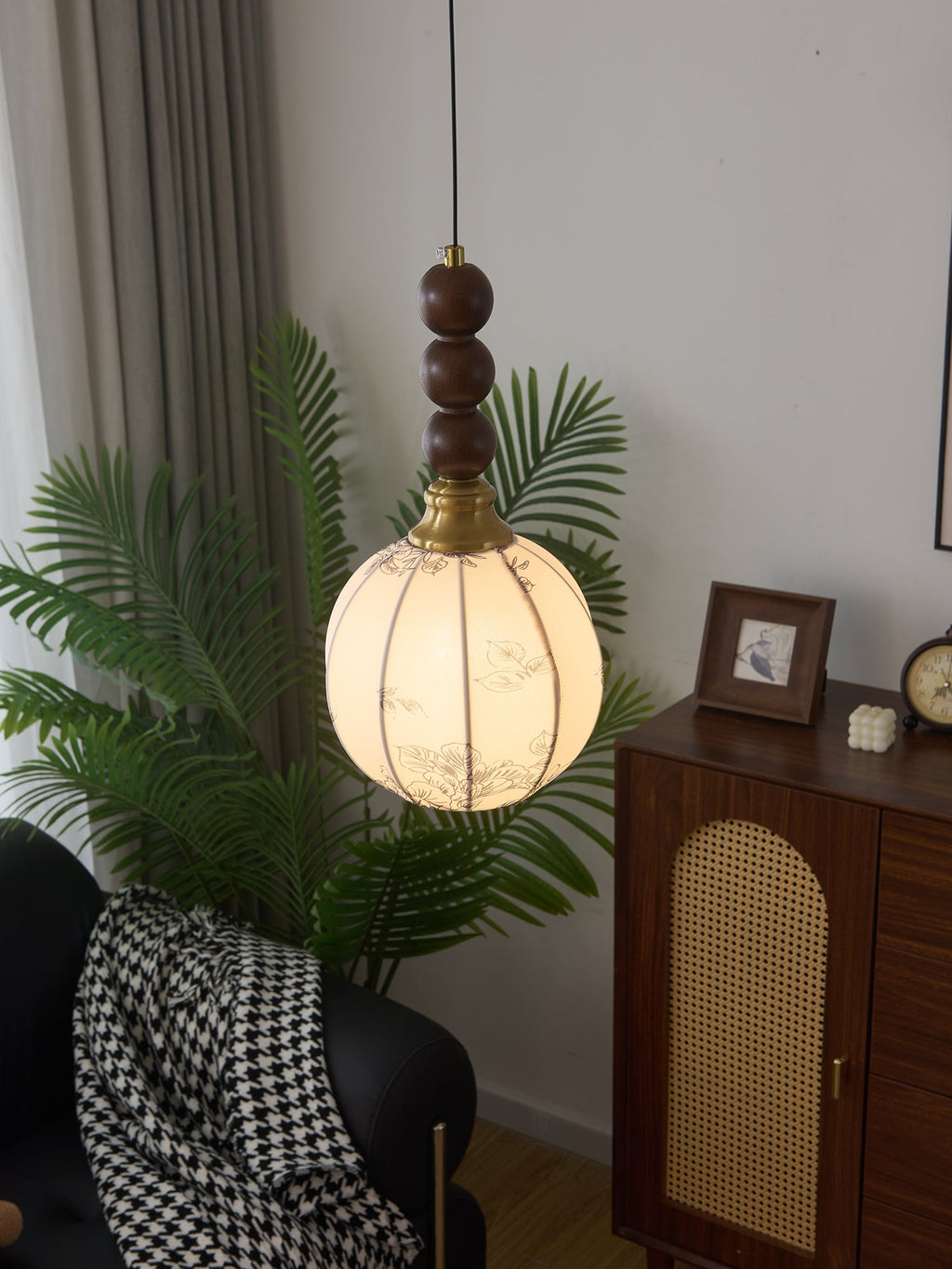 Eloria Pendant Light
