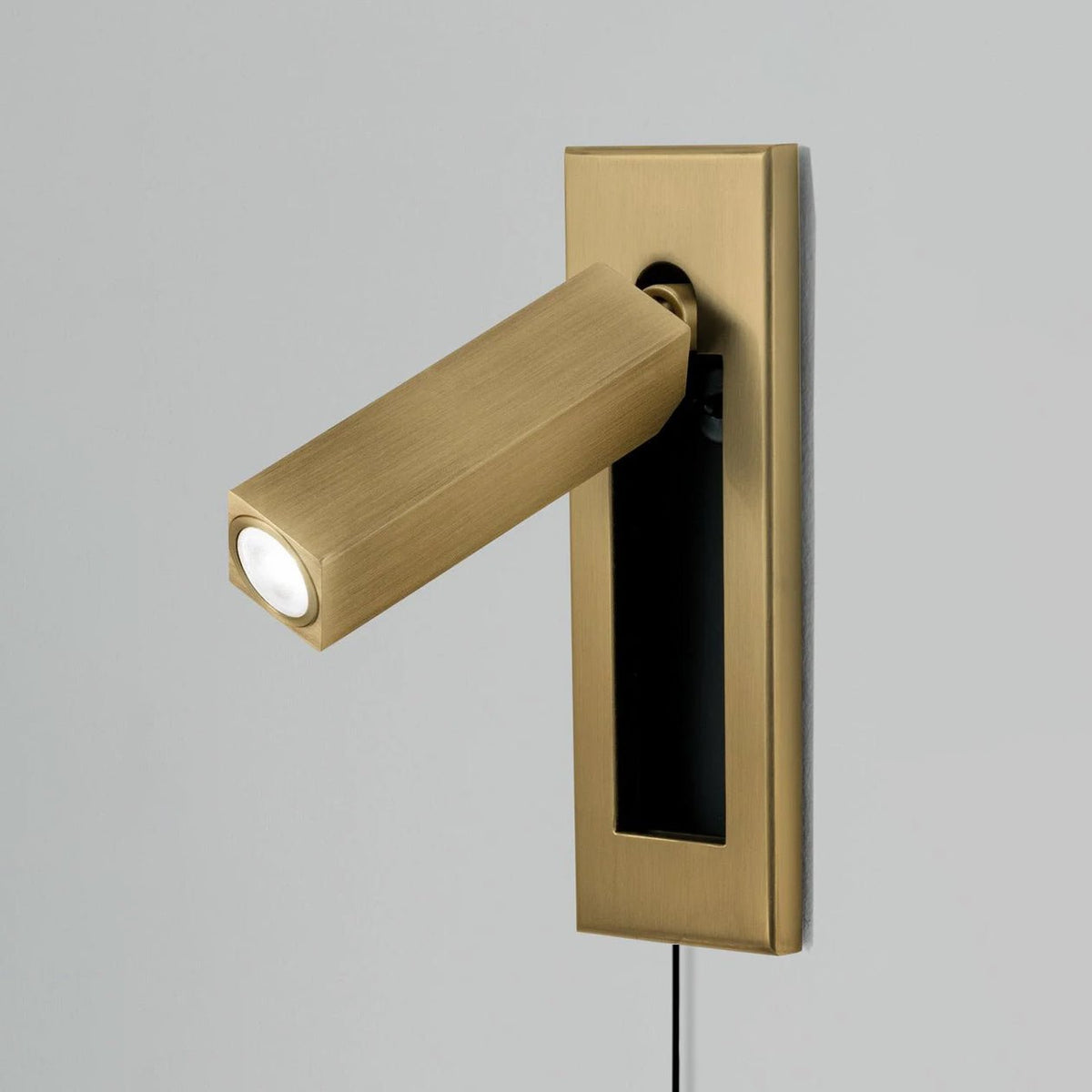 Embedded Bedside Plug - in Sconce