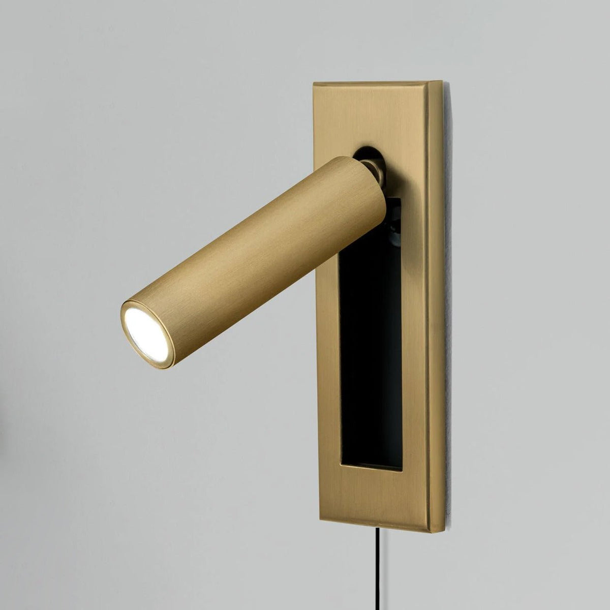 Embedded Bedside Plug - in Sconce