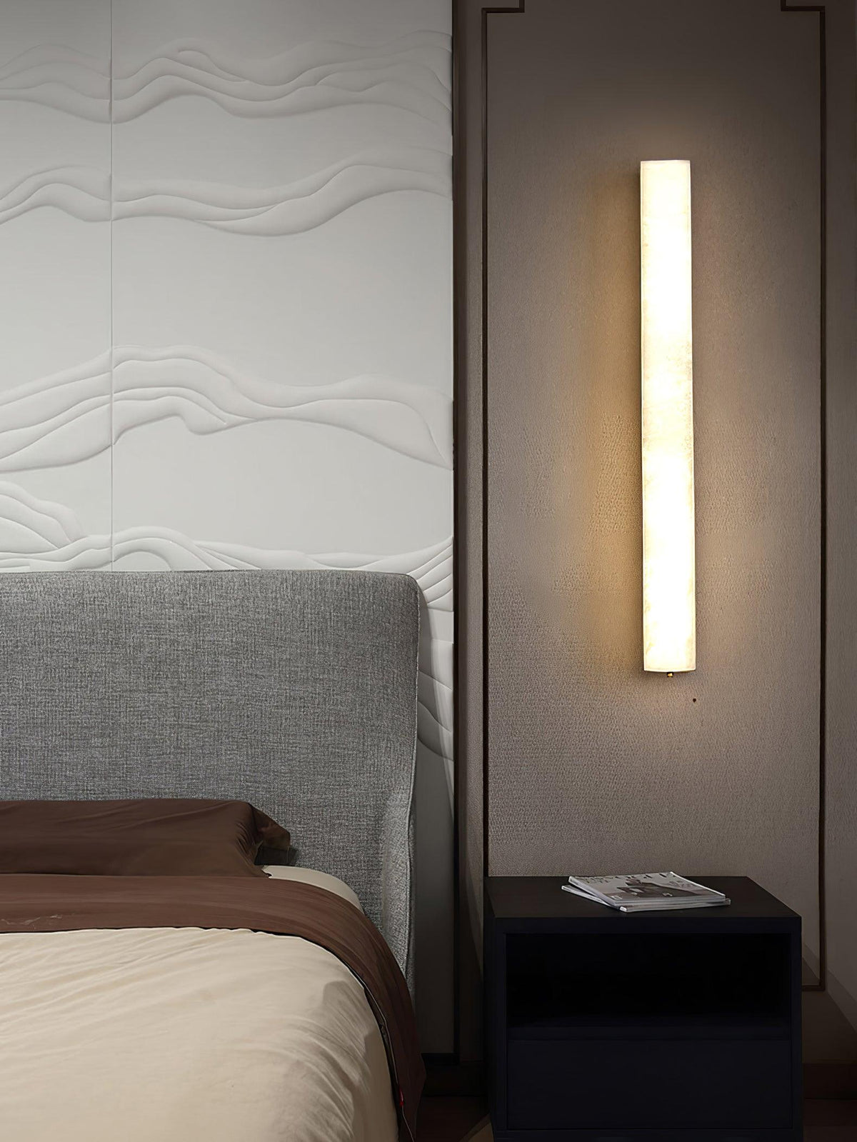 Emerson Wall Lamp