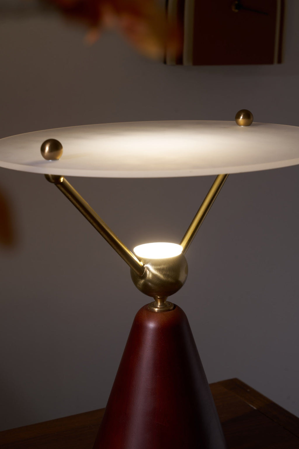 Equoray Table Lamp